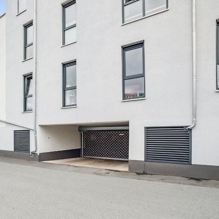 Sali Homes Elegant And Stylish Retreat In Heart Of Bayreuth, Close To River ภายนอก รูปภาพ